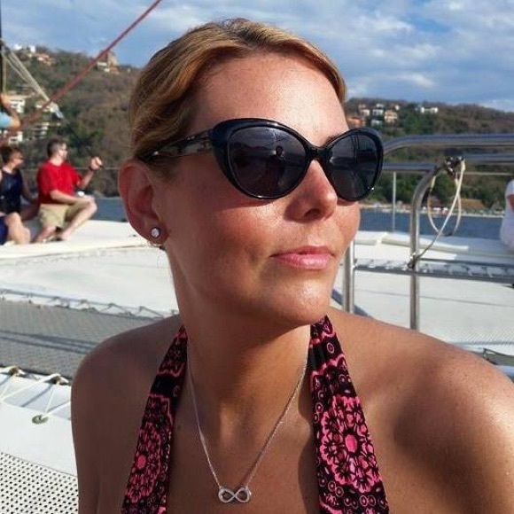 Meet your Posher, Melissa - Picture 1 of 1